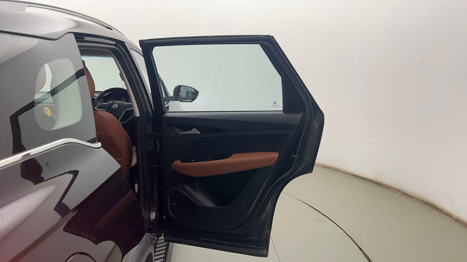 Used 2022 MG Motors Hector Plus Sharp 2.0 Diesel Turbo MT 6-STR Diesel Manual interior RIGHT REAR DOOR OPEN VIEW
