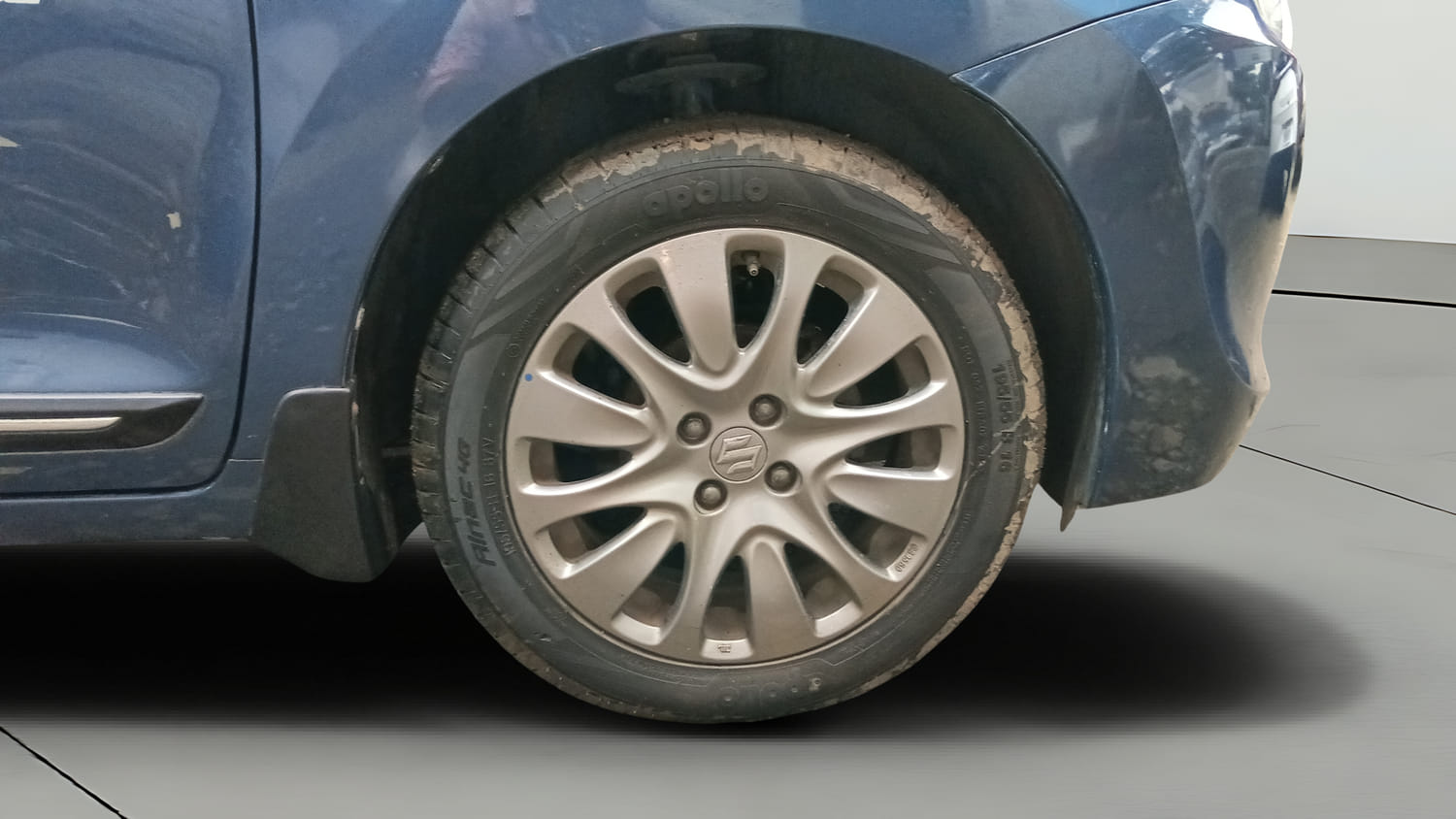 Used 2018 Maruti Suzuki Baleno Alpha 1.2 Petrol Manual tyres RIGHT FRONT TYRE RIM VIEW