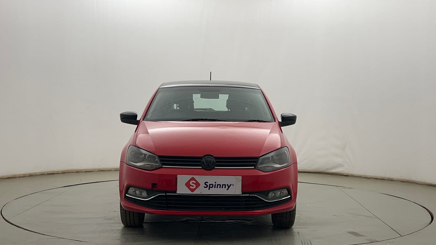Used 2014 Volkswagen Polo Highline1.2L (P) Petrol Manual exterior FRONT VIEW
