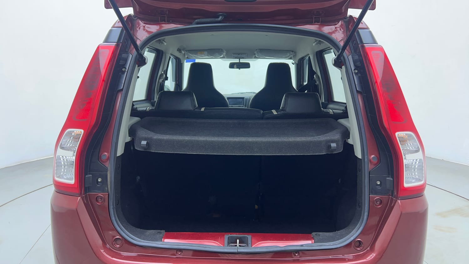 Used 2022 Maruti Suzuki Wagon R 1.0 VXi 1.0 Petrol Manual interior DICKY INSIDE VIEW