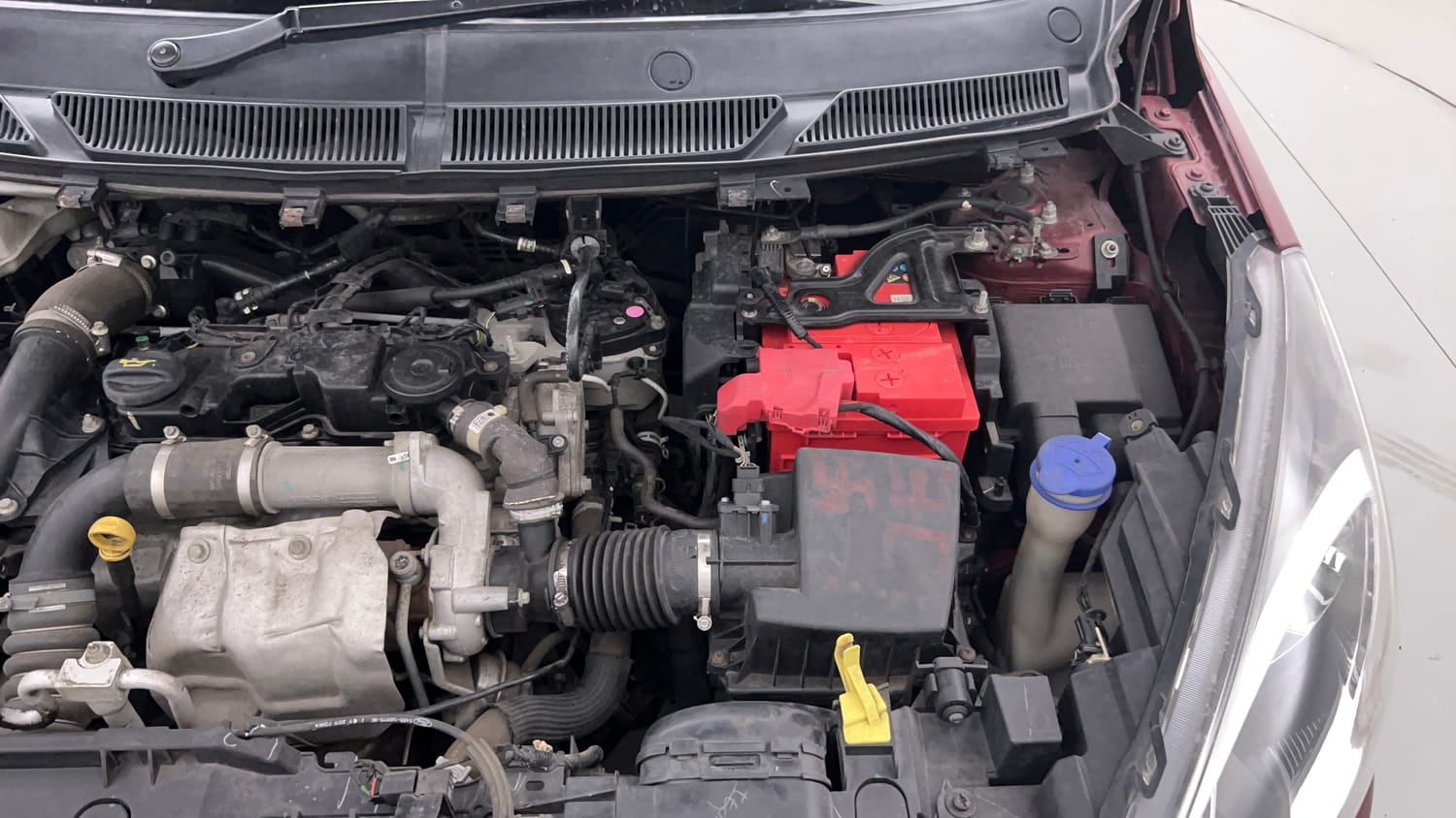 Used 2019 Ford Figo Aspire Titanium1.5 TDCi Diesel Manual engine ENGINE LEFT SIDE VIEW