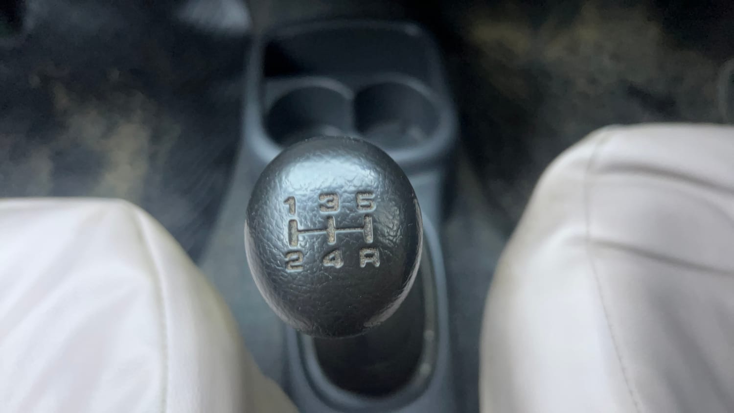 Used 2012 Maruti Suzuki Alto LXi BS-IV Petrol Manual interior GEAR  KNOB VIEW