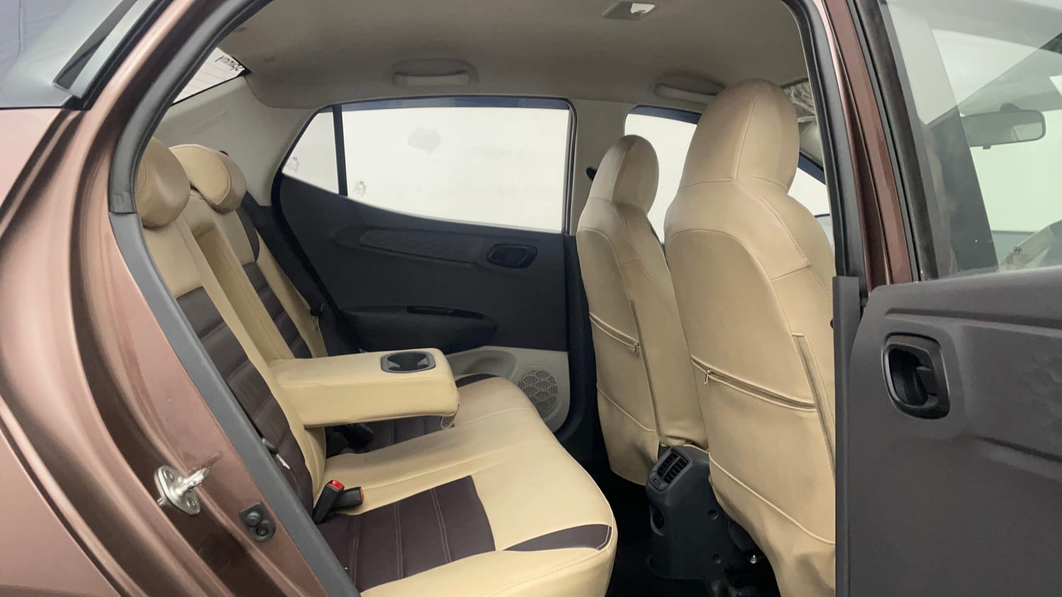 Used 2021 Hyundai Aura S 1.2 Petrol Petrol Manual interior RIGHT SIDE REAR DOOR CABIN VIEW