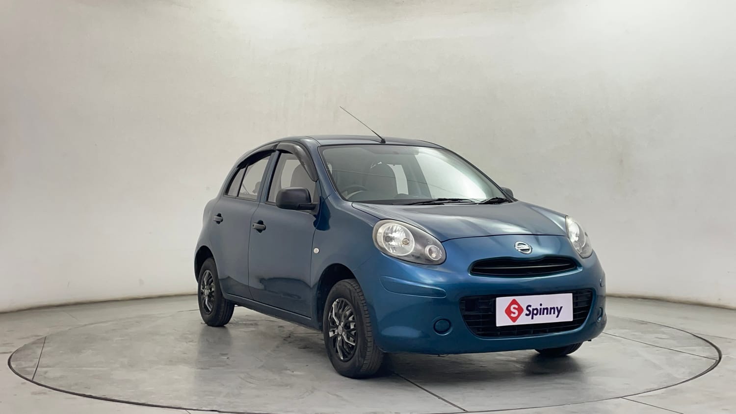 Used 2013 Nissan Micra XL Petrol Petrol Manual exterior RIGHT FRONT CORNER VIEW