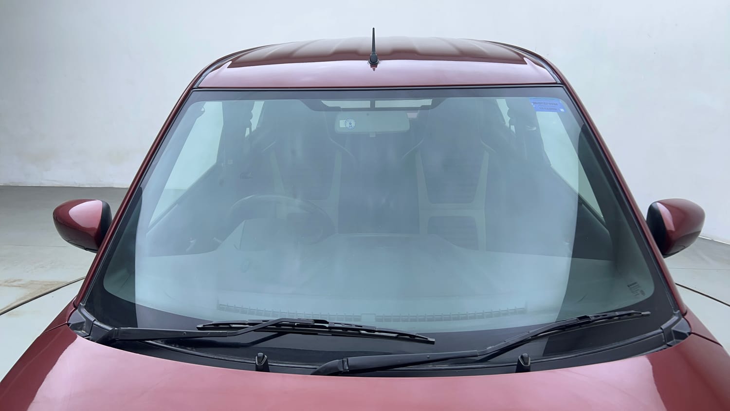 Used 2022 Maruti Suzuki Wagon R 1.0 VXi 1.0 Petrol Manual exterior FRONT WINDSHIELD VIEW