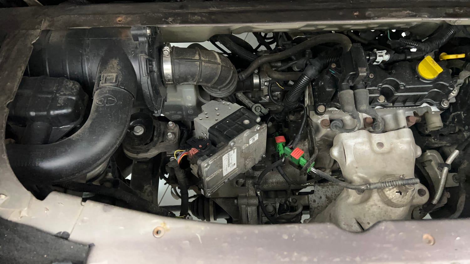 Used 2018 Tata Nano Twist XTA Petrol Automatic engine ENGINE LEFT SIDE VIEW