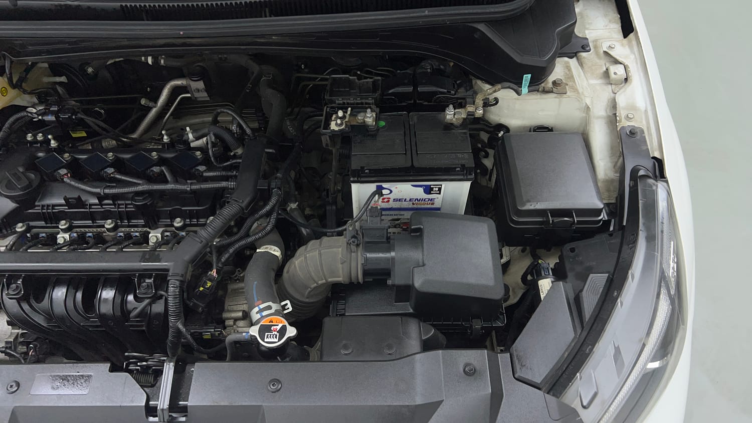 Used 2022 Hyundai i20 Asta (O) 1.2 IVT Petrol Automatic engine ENGINE LEFT SIDE VIEW
