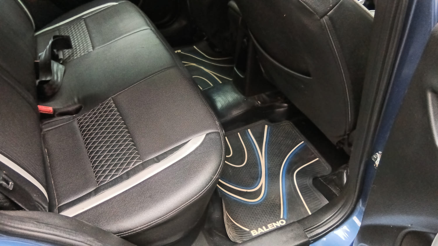 Used 2018 Maruti Suzuki Baleno Alpha 1.2 Petrol Manual interior RIGHT SIDE REAR DOOR CABIN VIEW