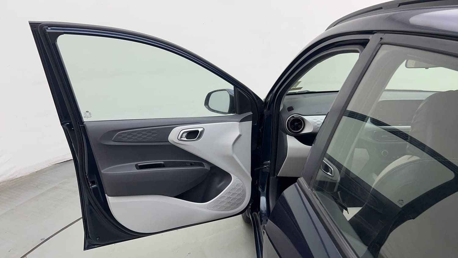 Used 2021 Hyundai Grand i10 Nios Sportz 1.2 Kappa VTVT Petrol Manual interior LEFT FRONT DOOR OPEN VIEW