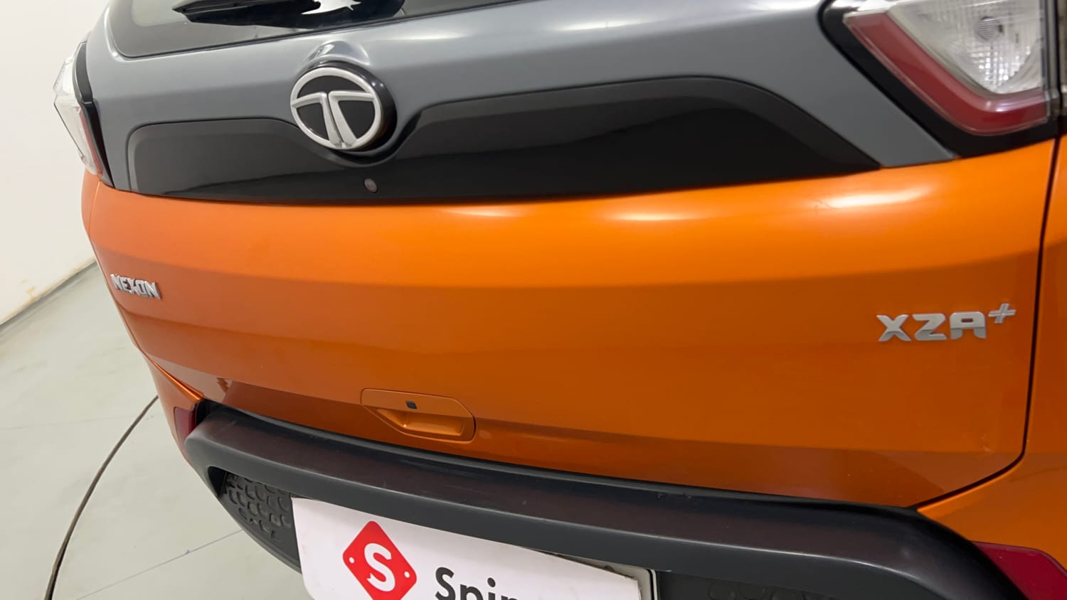 Used 2019 Tata Nexon XZA Plus Petrol Dual Tone Petrol Automatic dents MINOR DENT