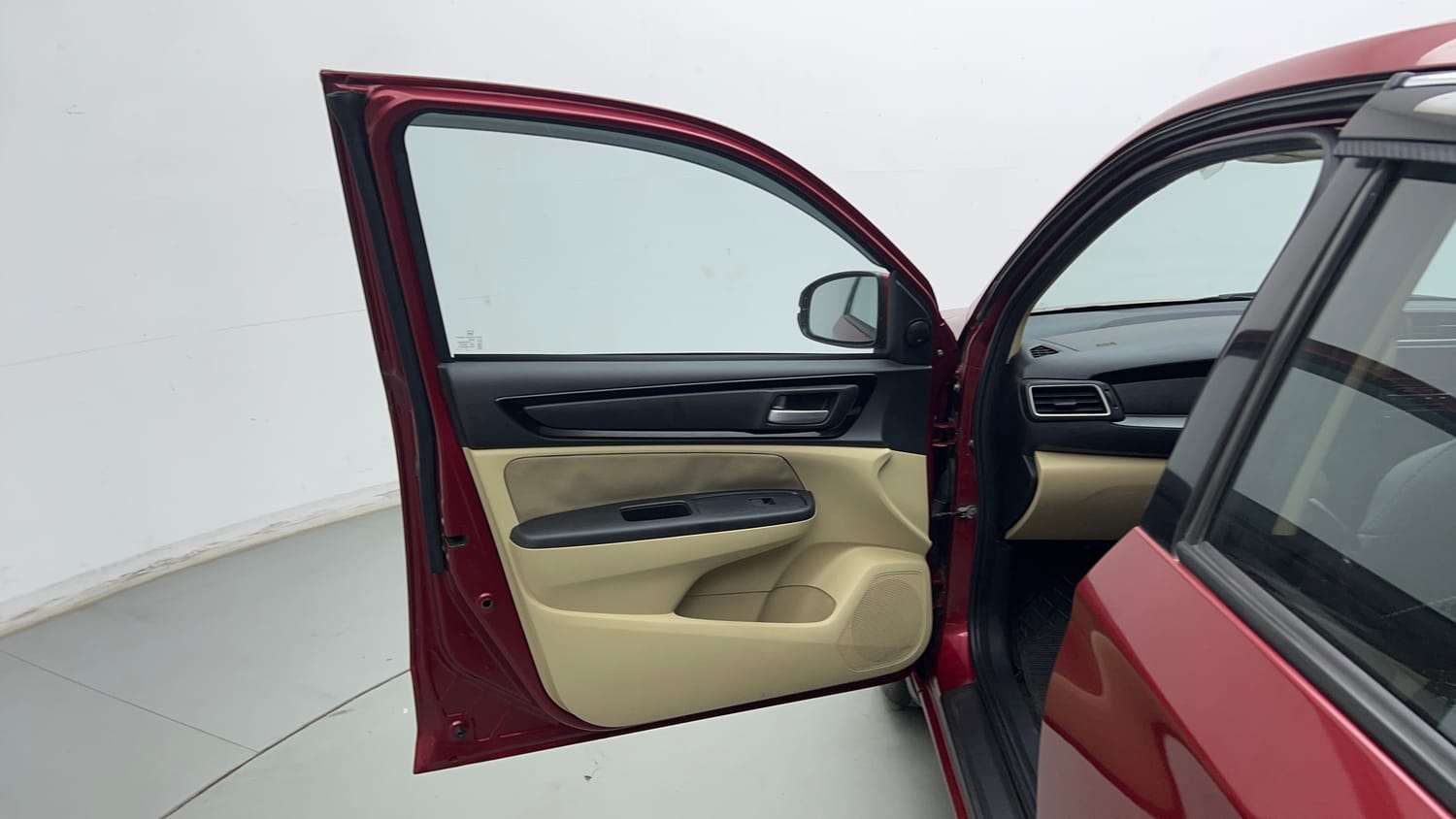 Used 2018 Honda Amaze 1.2 V CVT Petrol Petrol Automatic interior LEFT FRONT DOOR OPEN VIEW