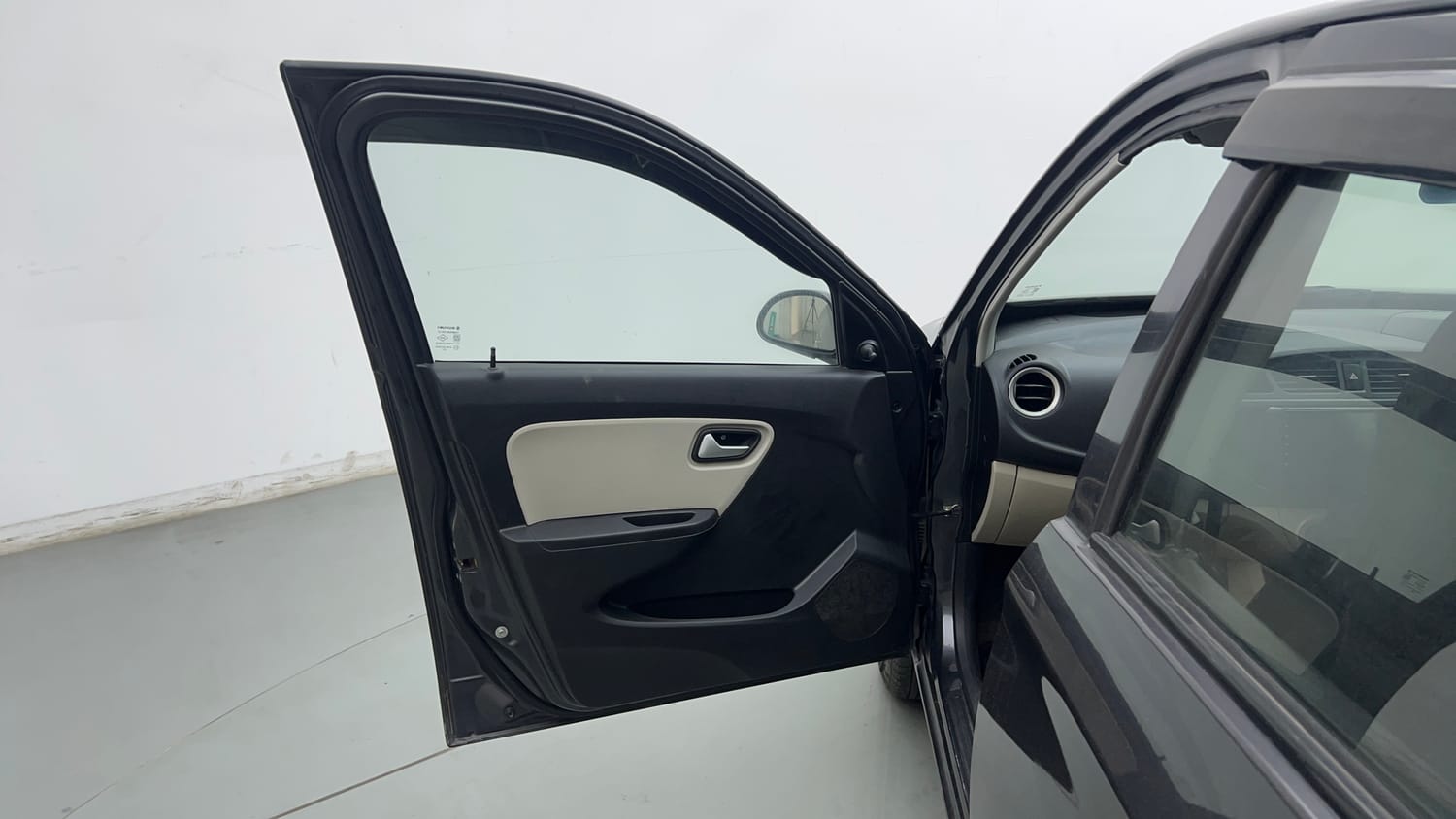 Used 2019 Maruti Suzuki Alto 800 LXi Petrol Manual interior LEFT FRONT DOOR OPEN VIEW
