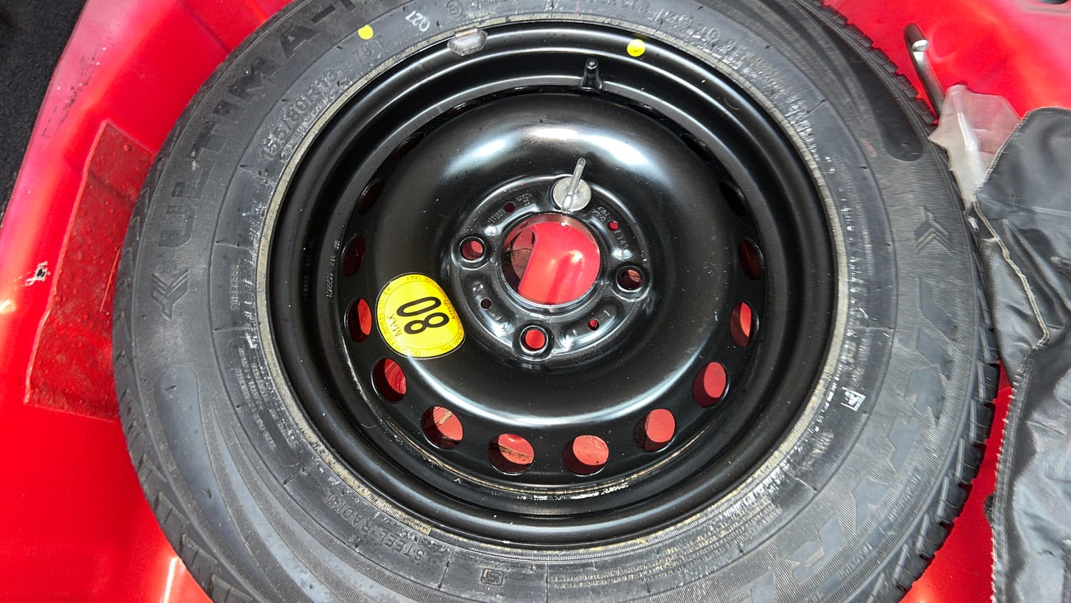 Used 2020 Tata Tiago XT Petrol Manual tyres SPARE TYRE VIEW