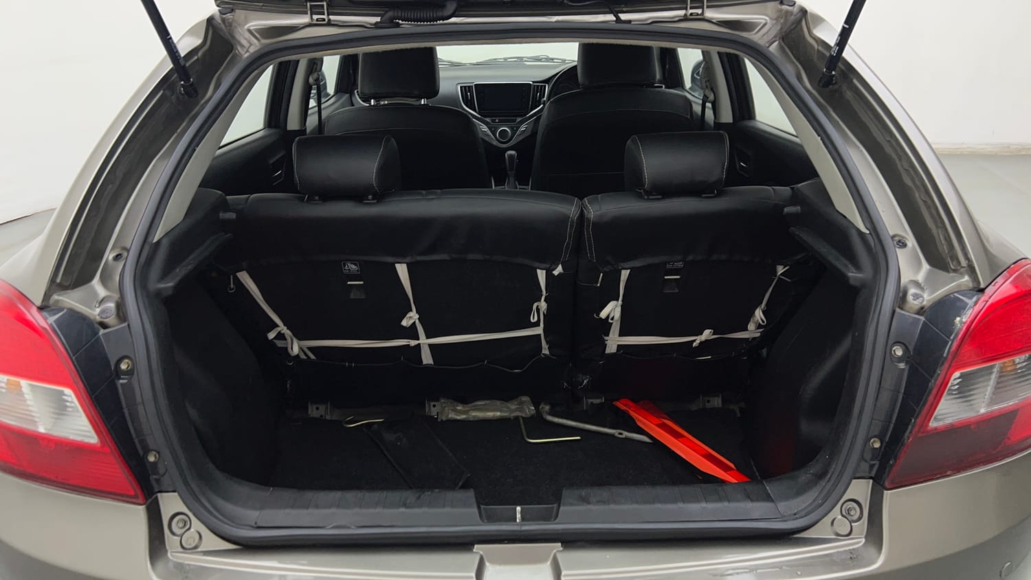 Used 2019 Maruti Suzuki Baleno Zeta Automatic Petrol Automatic interior DICKY INSIDE VIEW