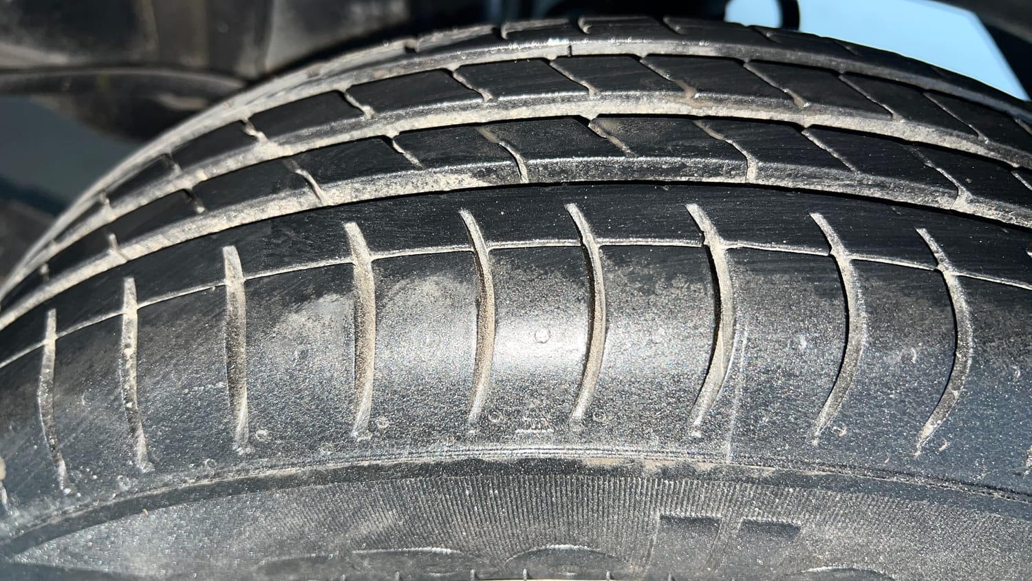 Used 2019 Maruti Suzuki Alto 800 LXi Petrol Manual tyres LEFT REAR TYRE TREAD VIEW