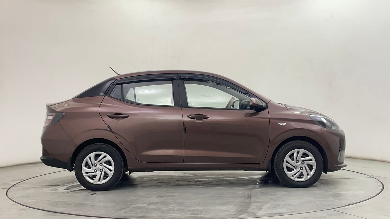 Used 2021 Hyundai Aura S 1.2 Petrol Petrol Manual exterior RIGHT SIDE VIEW