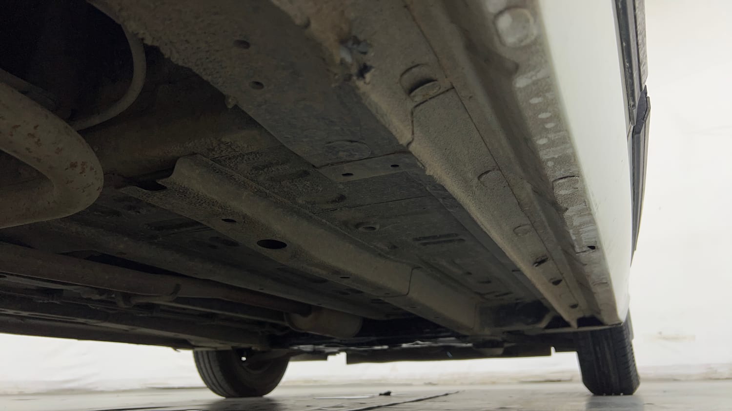 Used 2022 Tata Altroz XE Petrol Petrol Manual extra REAR RIGHT UNDERBODY VIEW