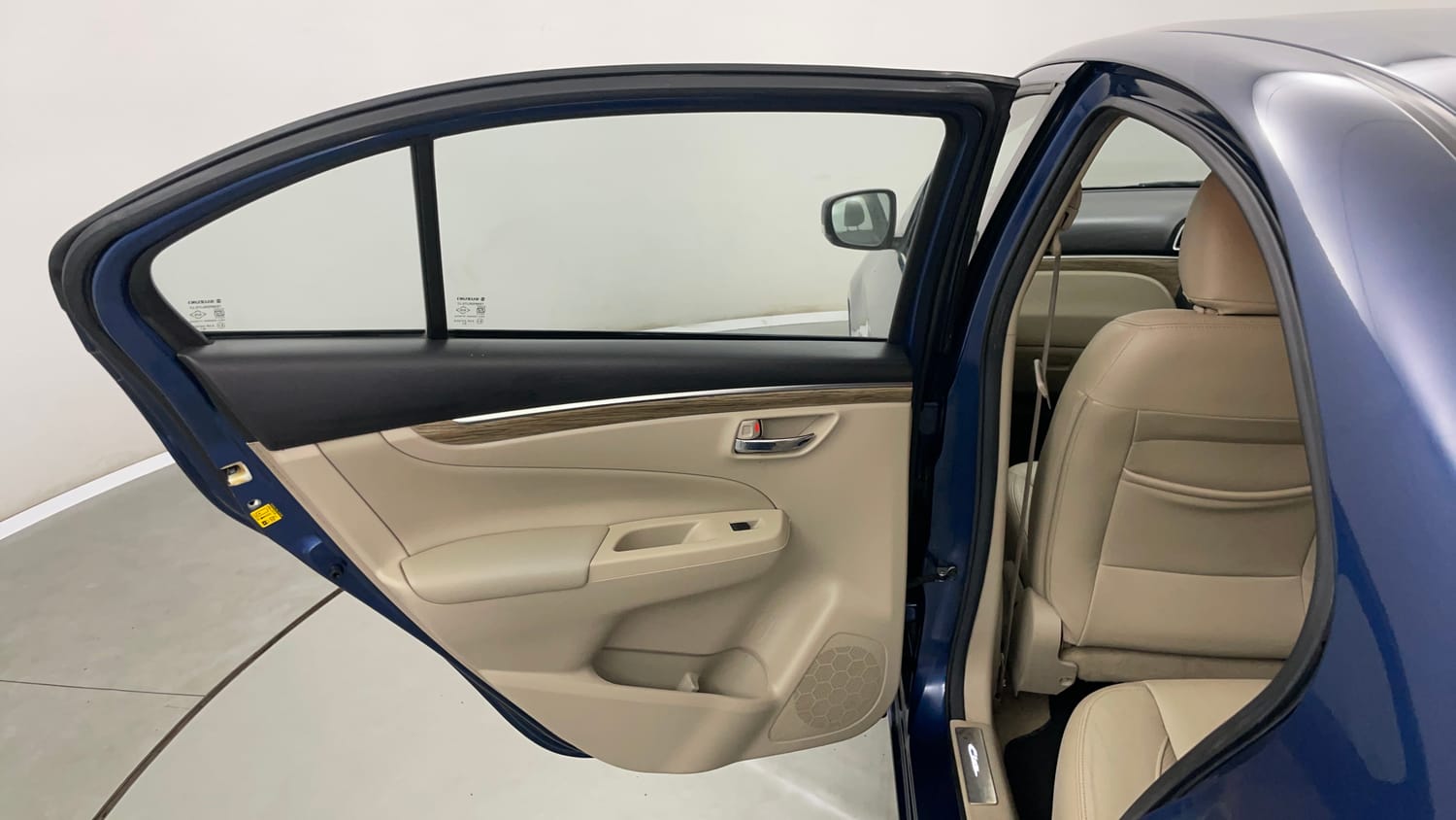 Used 2019 Maruti Suzuki Ciaz Alpha Hybrid 1.5 Petrol Manual interior LEFT REAR DOOR OPEN VIEW