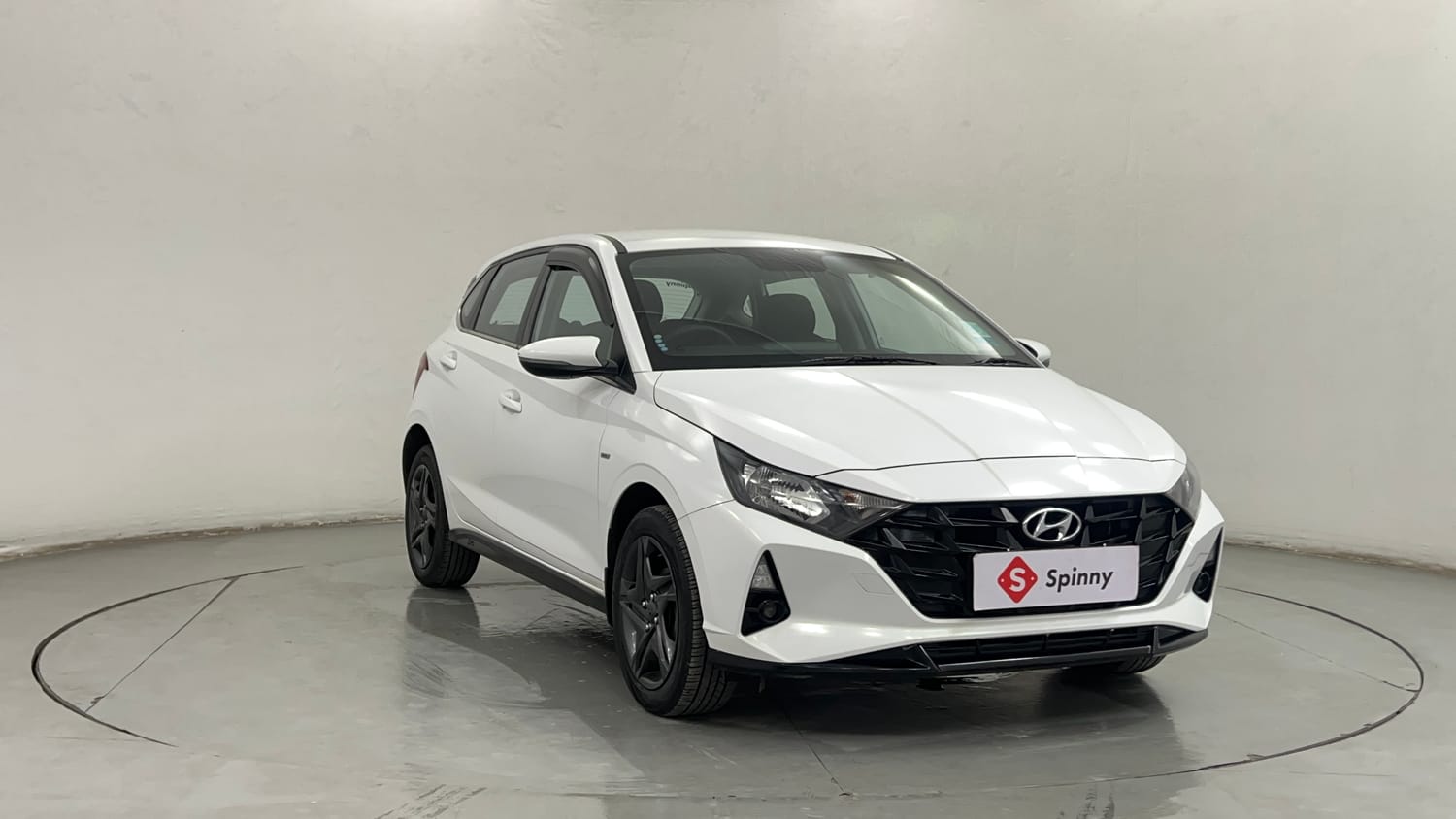 Used 2022 Hyundai i20 Sportz 1.2 IVT Petrol Automatic exterior RIGHT FRONT CORNER VIEW