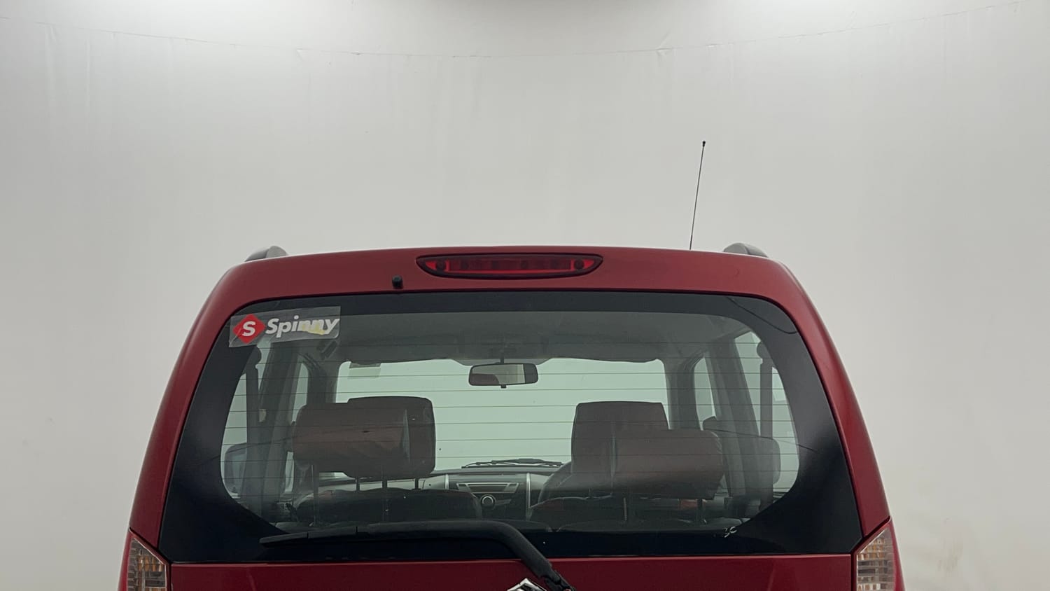Used 2014 Maruti Suzuki Wagon R VXI Petrol Manual top_features Rear wiper