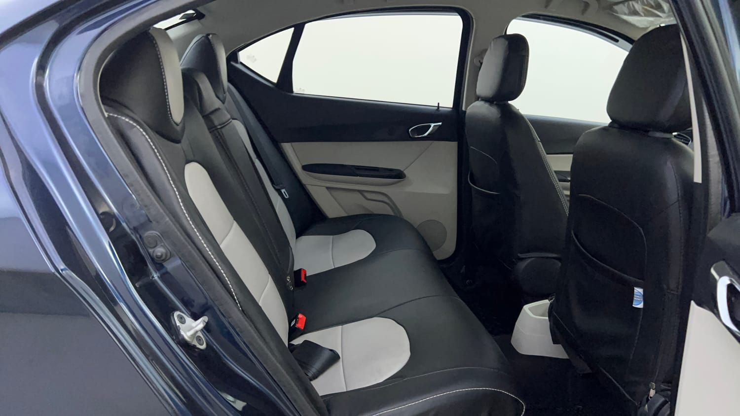 Used 2022 Tata Tigor XZA Plus Petrol Automatic interior RIGHT SIDE REAR DOOR CABIN VIEW