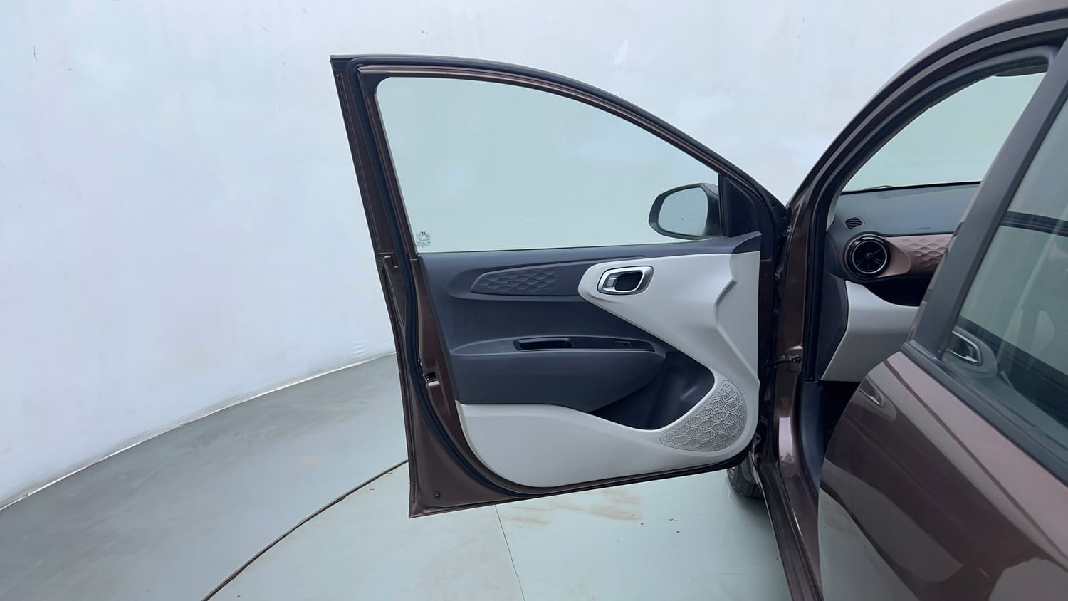 Used 2020 Hyundai Aura SX Plus 1.2 AMT Petrol Petrol Automatic interior LEFT FRONT DOOR OPEN VIEW