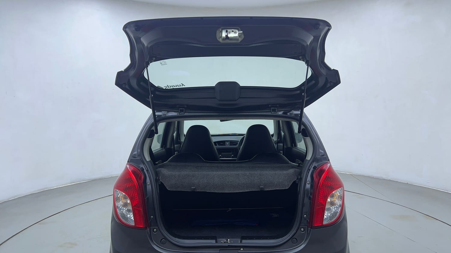 Used 2019 Maruti Suzuki Alto 800 VXi Petrol Manual interior DICKY DOOR OPEN VIEW