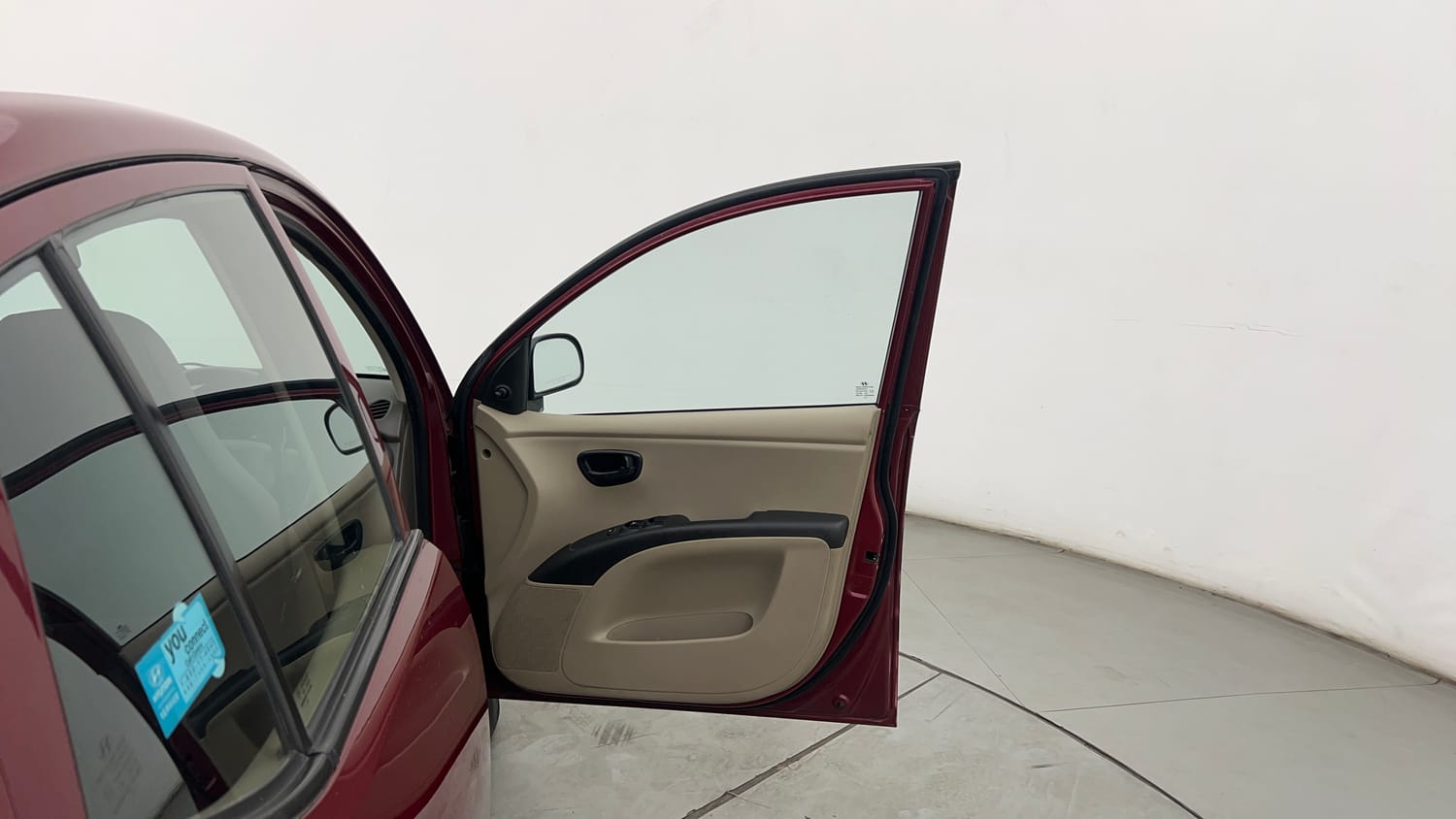 Used 2016 Hyundai i10 Magna 1.1 iRDE2 Petrol Manual interior RIGHT FRONT DOOR OPEN VIEW