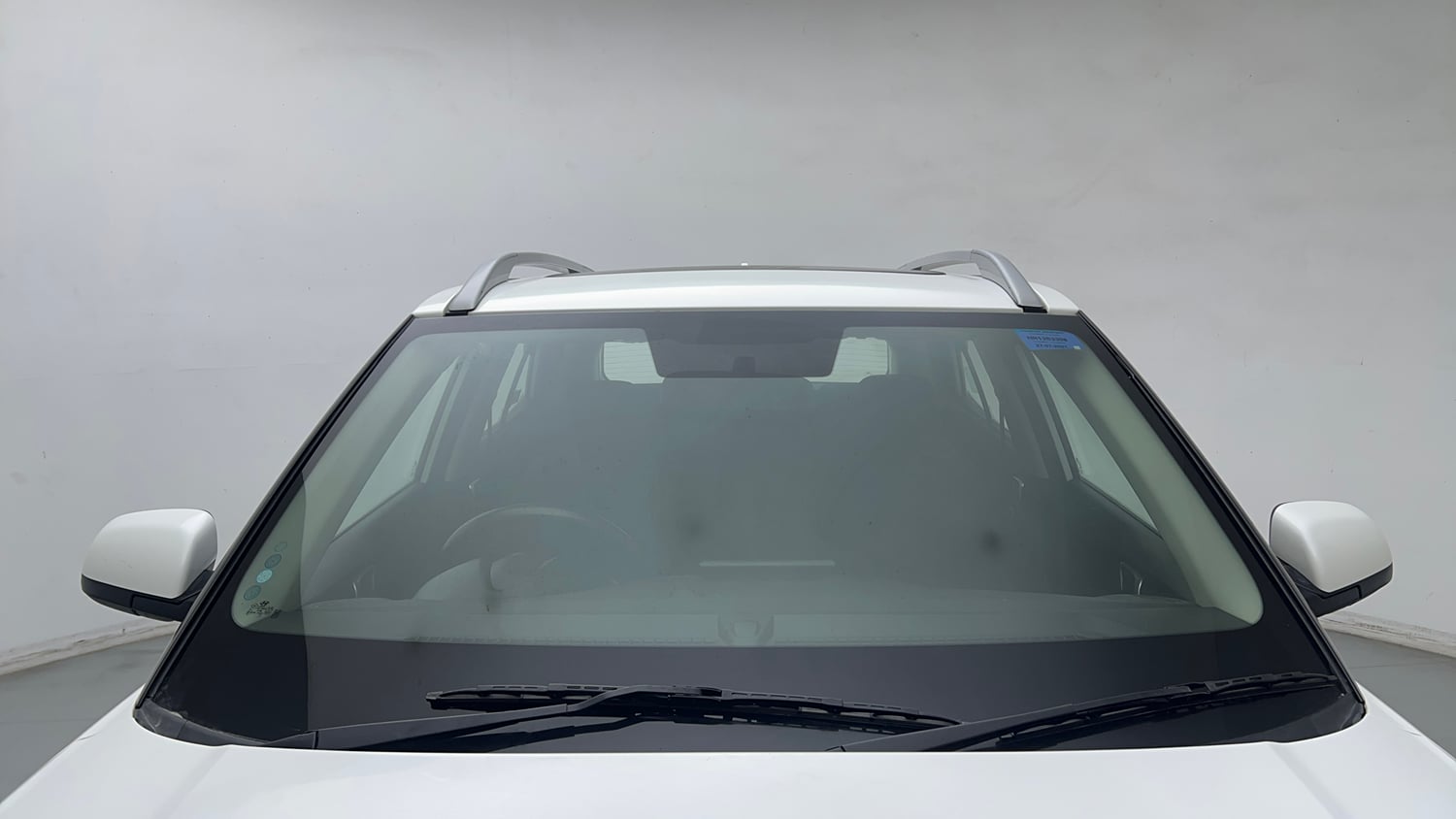 Used 2021 Hyundai Venue SX 1.0 Turbo Petrol Manual exterior FRONT WINDSHIELD VIEW