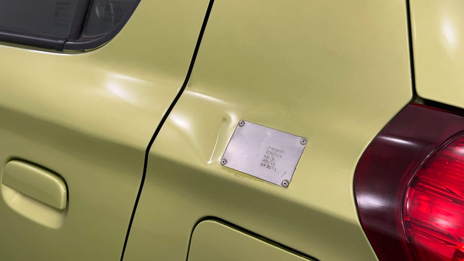 Used 2017 Maruti Suzuki Alto 800 LXi CNG (O) Cng Manual dents MINOR DENT