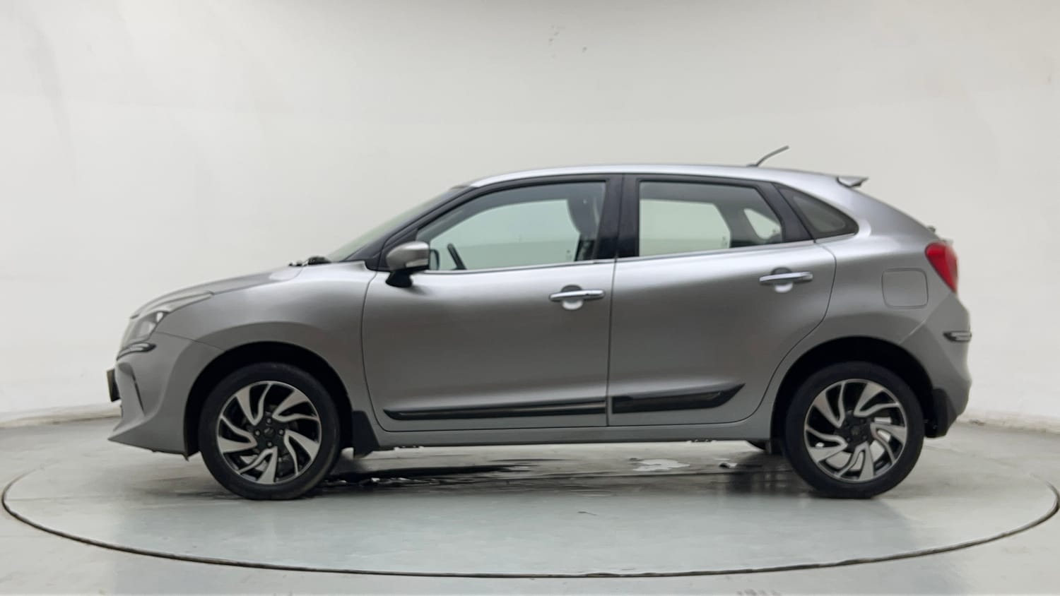 Used 2021 Maruti Suzuki Baleno Zeta Petrol Manual exterior LEFT SIDE VIEW