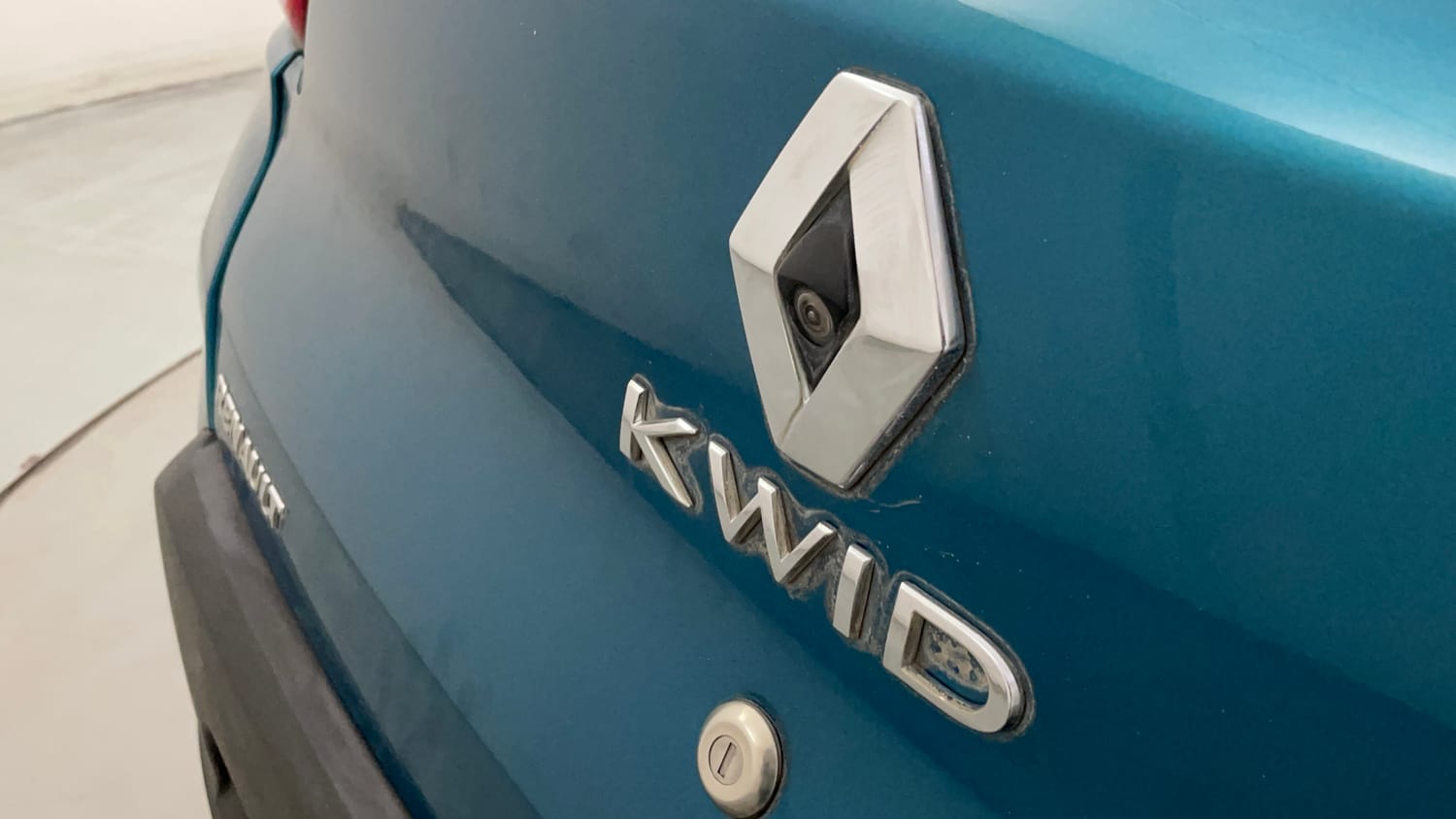 Used 2020 Renault Kwid CLIMBER 1.0 AMT Opt Petrol Automatic dents MINOR SCRATCH