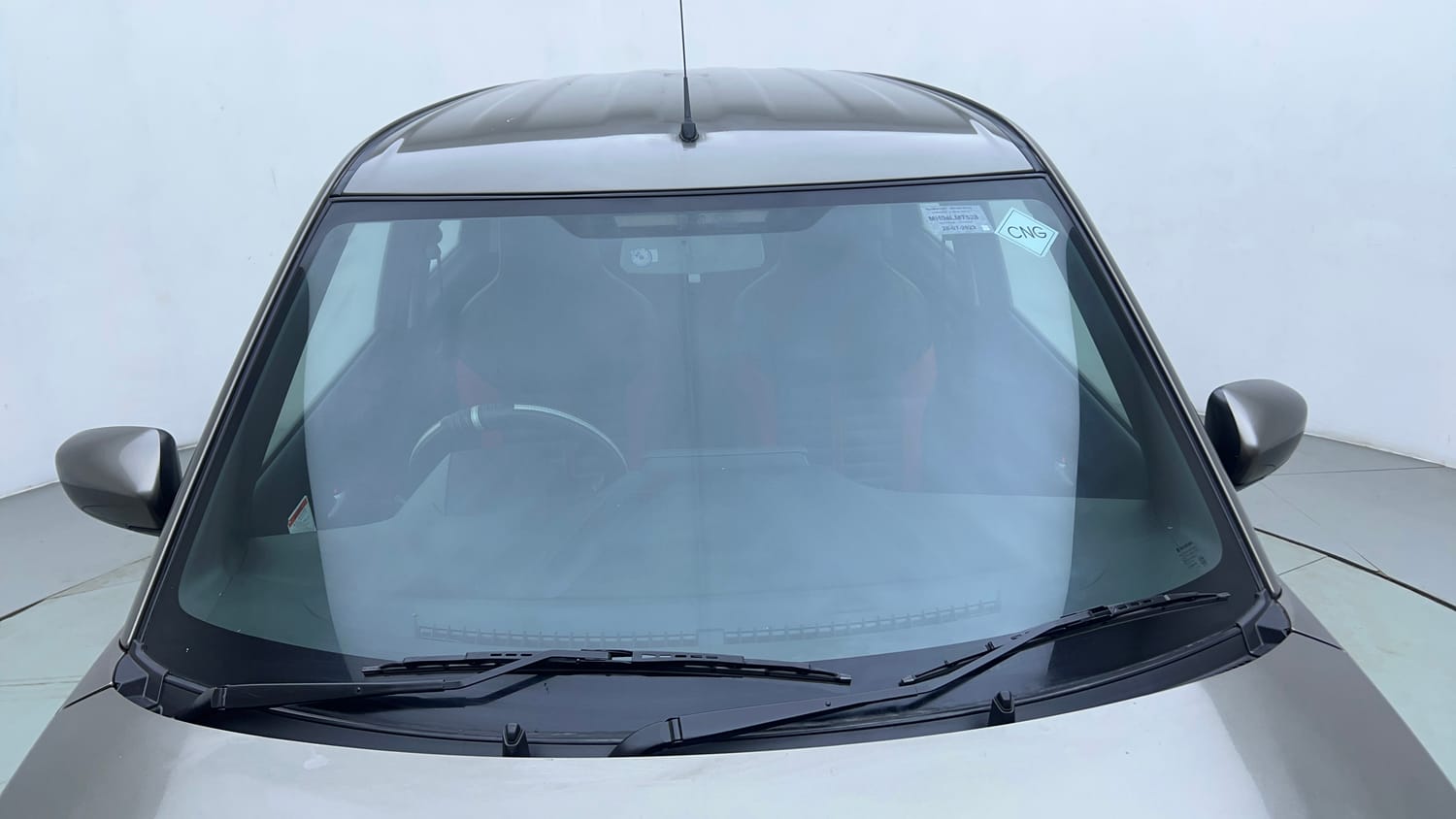 Used 2023 Maruti Suzuki Wagon R VXI 1.0 CNG Cng Manual exterior FRONT WINDSHIELD VIEW