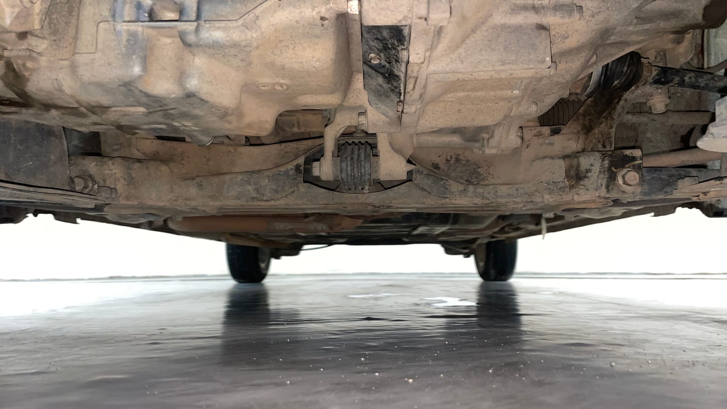 Used 2016 Honda Jazz V Petrol Petrol Manual extra FRONT LEFT UNDERBODY VIEW