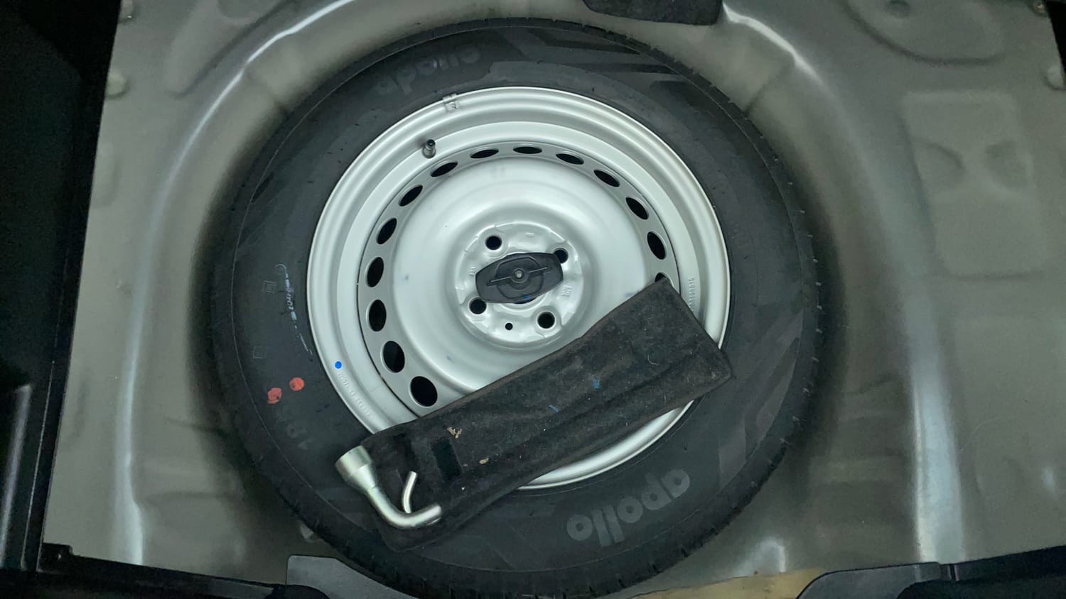 Used 2024 Maruti Suzuki Baleno Sigma MT Petrol Manual tyres SPARE TYRE VIEW