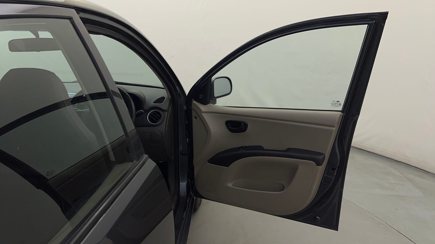 Used 2012 Hyundai i10 Era 1.1 iRDE2 Petrol Manual interior RIGHT FRONT DOOR OPEN VIEW