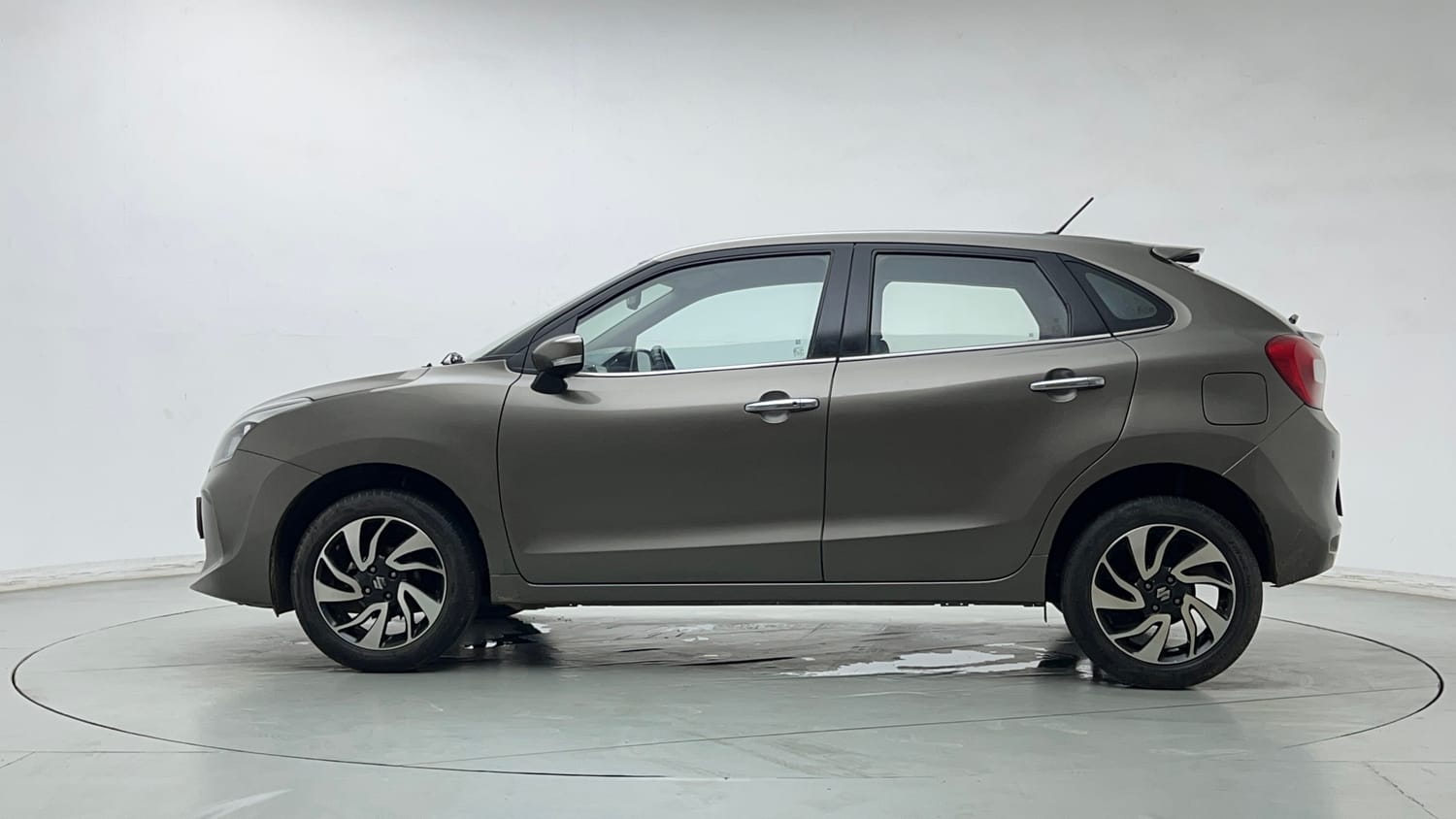 Used 2021 Maruti Suzuki Baleno Zeta Petrol Manual exterior LEFT SIDE VIEW