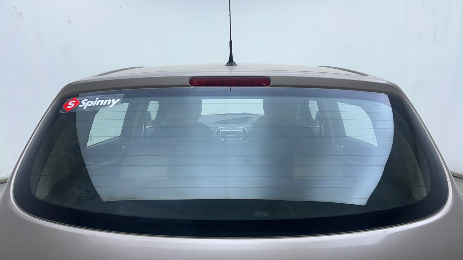 Used 2012 Hyundai i20 Magna 1.2 Petrol Manual exterior BACK WINDSHIELD VIEW