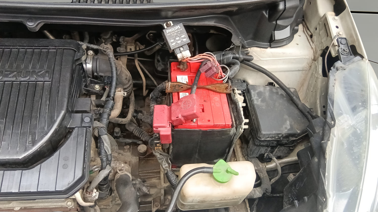 Used 2015 Maruti Suzuki Ertiga Vxi Petrol Manual engine ENGINE LEFT SIDE VIEW