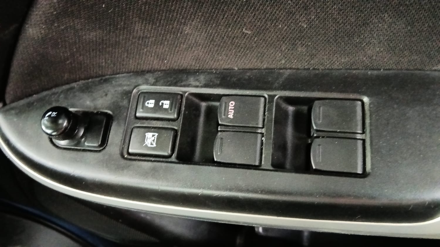 Used 2018 Maruti Suzuki Baleno Alpha 1.2 Petrol Manual top_features Anti pinch power windows