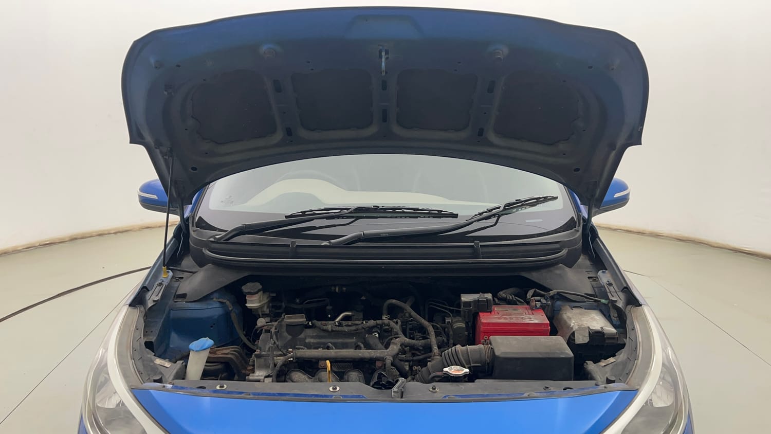 Used 2020 Hyundai Elite i20 Sportz Plus 1.2 Petrol Manual engine ENGINE & BONNET OPEN FRONT VIEW