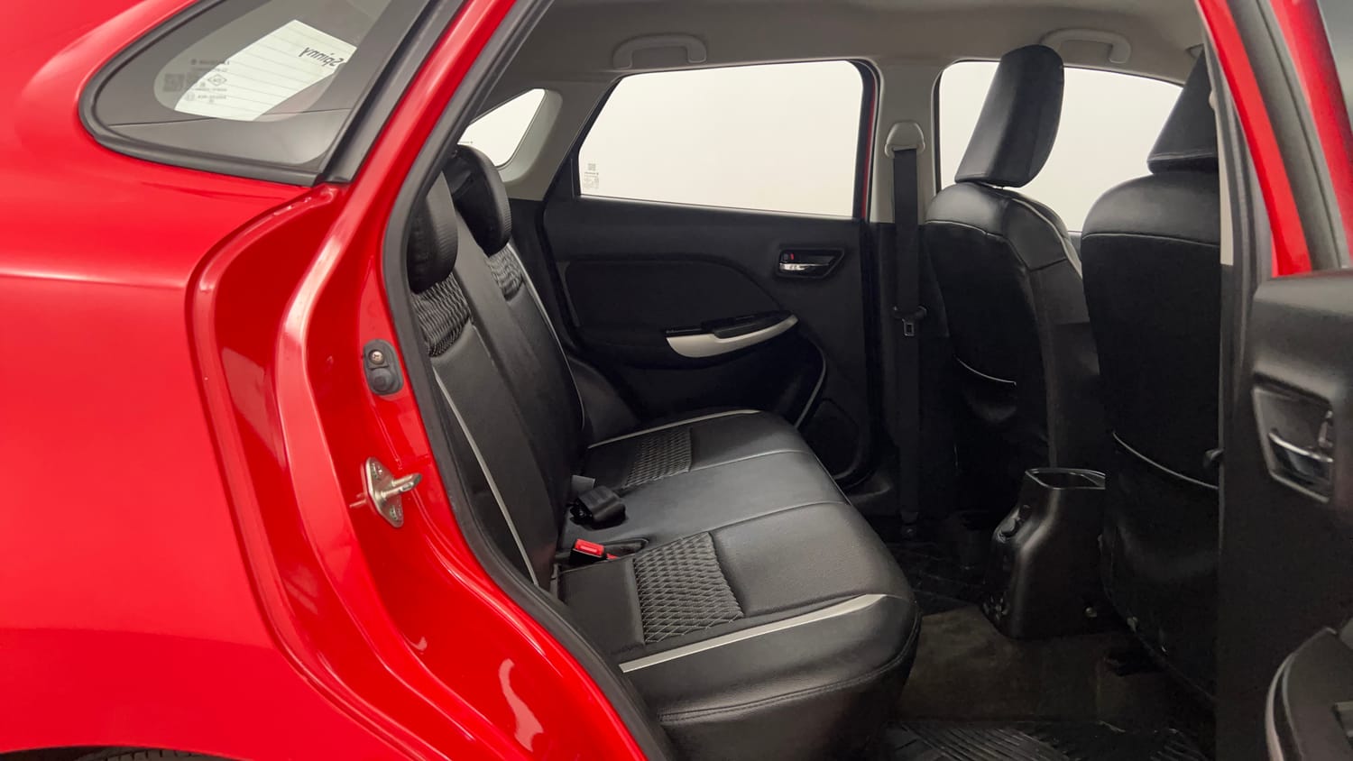 Used 2018 Maruti Suzuki Baleno Delta 1.2 AT Petrol Automatic interior RIGHT SIDE REAR DOOR CABIN VIEW