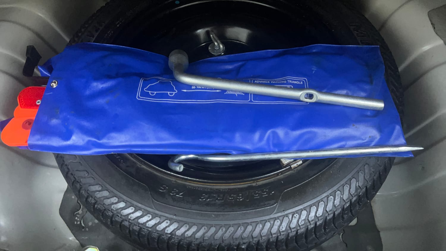 Used 2016 Maruti Suzuki Alto K10 VXi Petrol Manual tyres SPARE TYRE VIEW