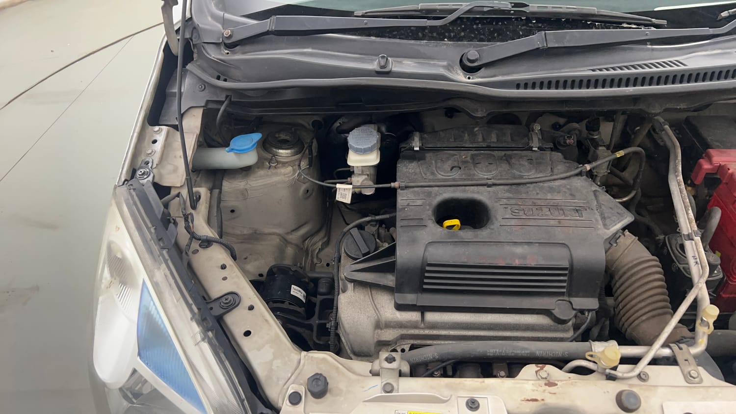 Used 2017 Maruti Suzuki Wagon R VXI Petrol Manual engine ENGINE RIGHT SIDE VIEW
