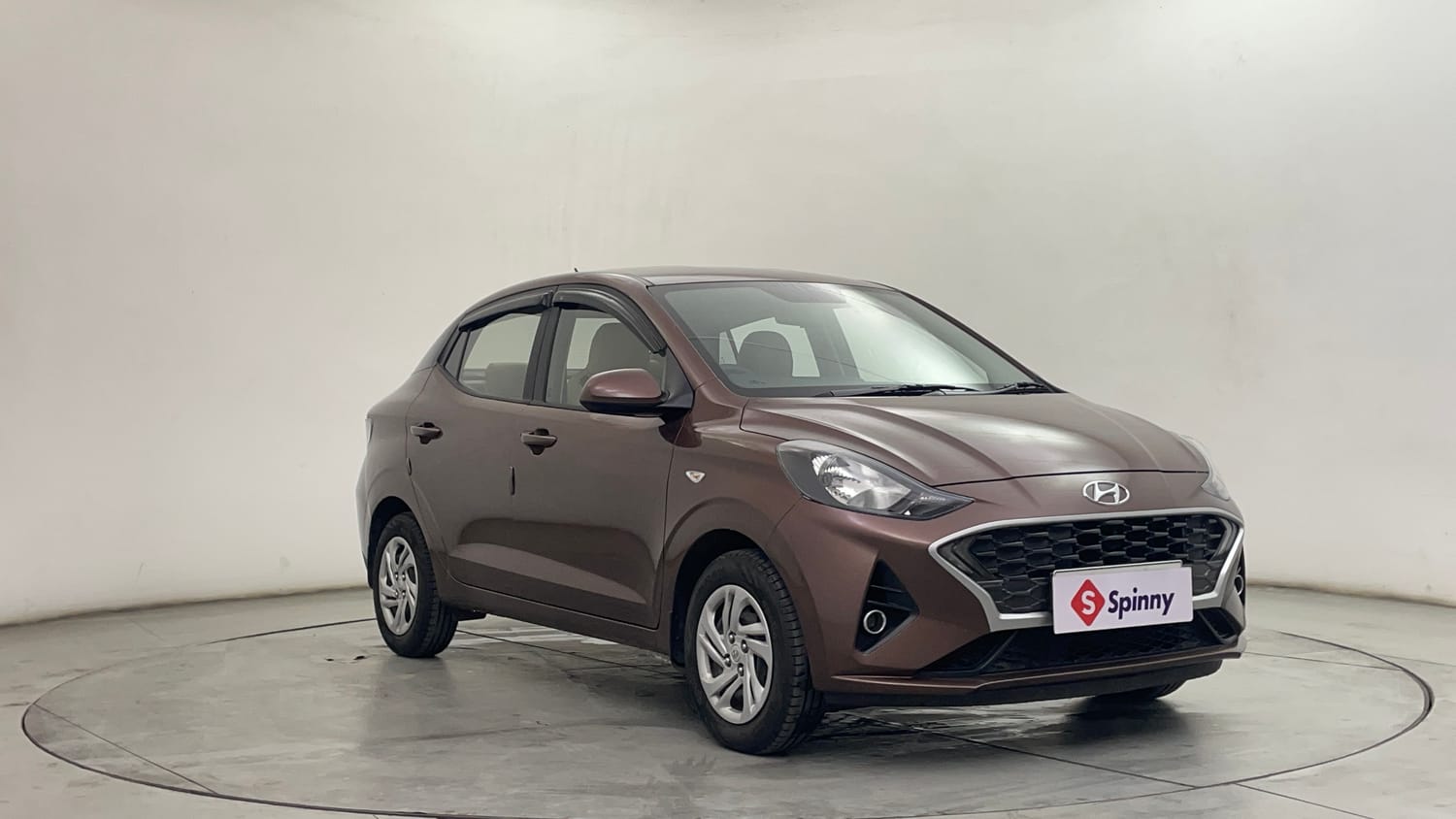 Used 2021 Hyundai Aura S 1.2 Petrol Petrol Manual exterior RIGHT FRONT CORNER VIEW