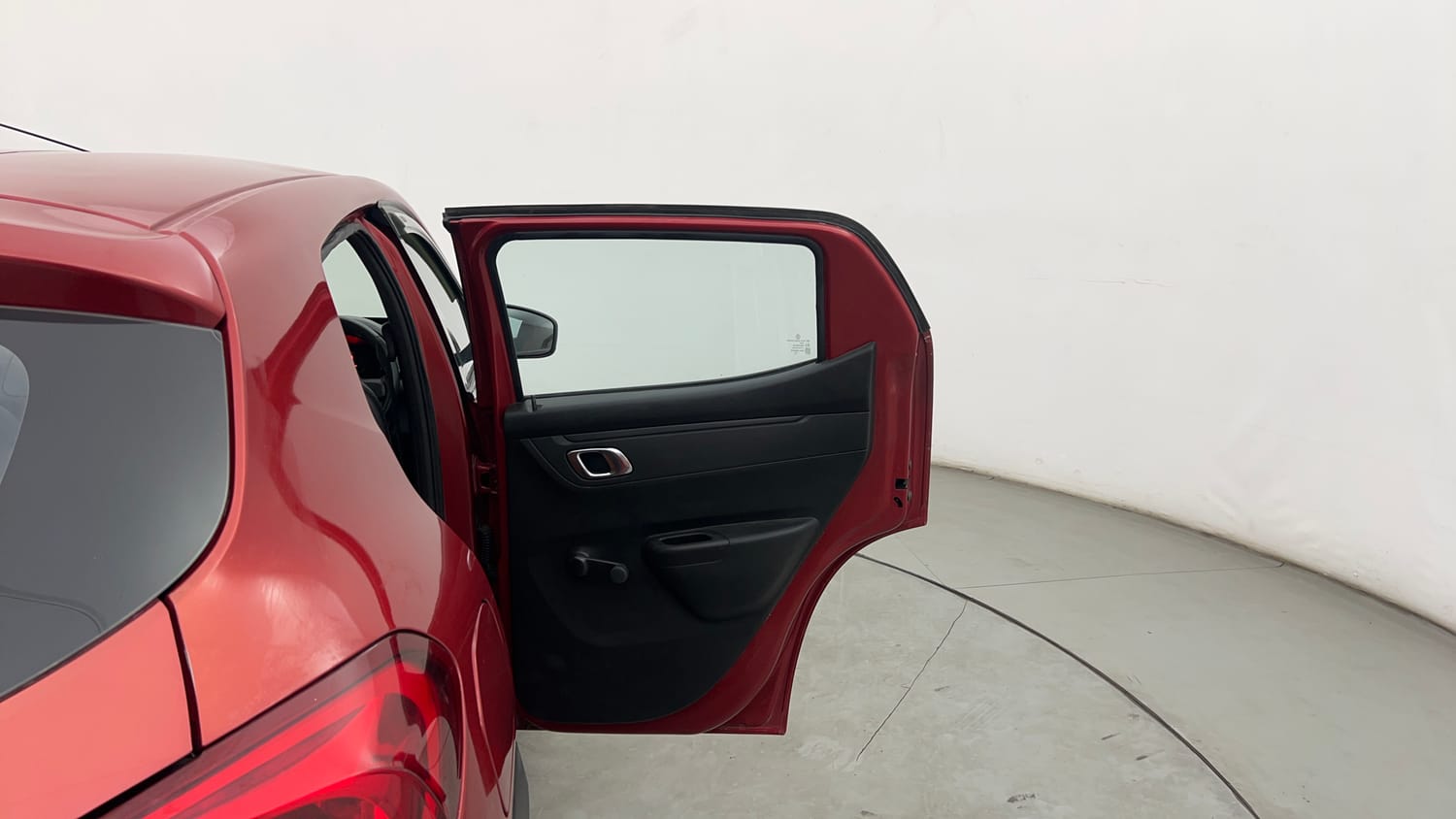 Used 2019 Renault Kwid RXT (O) 1.0 SCE Edition Petrol Manual interior RIGHT REAR DOOR OPEN VIEW