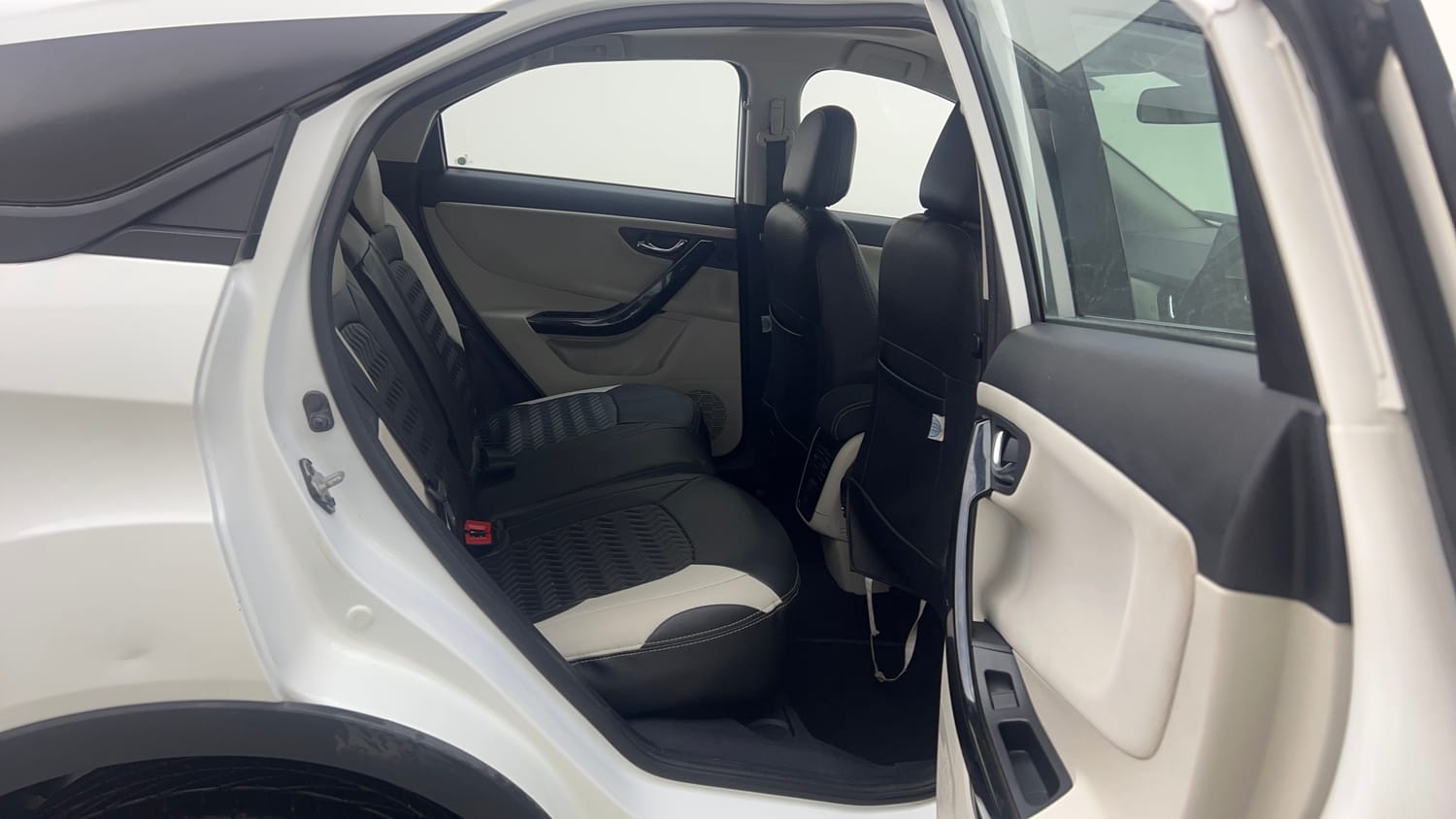 Used 2022 Tata Nexon XZA Plus (HS) Petrol Automatic interior RIGHT SIDE REAR DOOR CABIN VIEW
