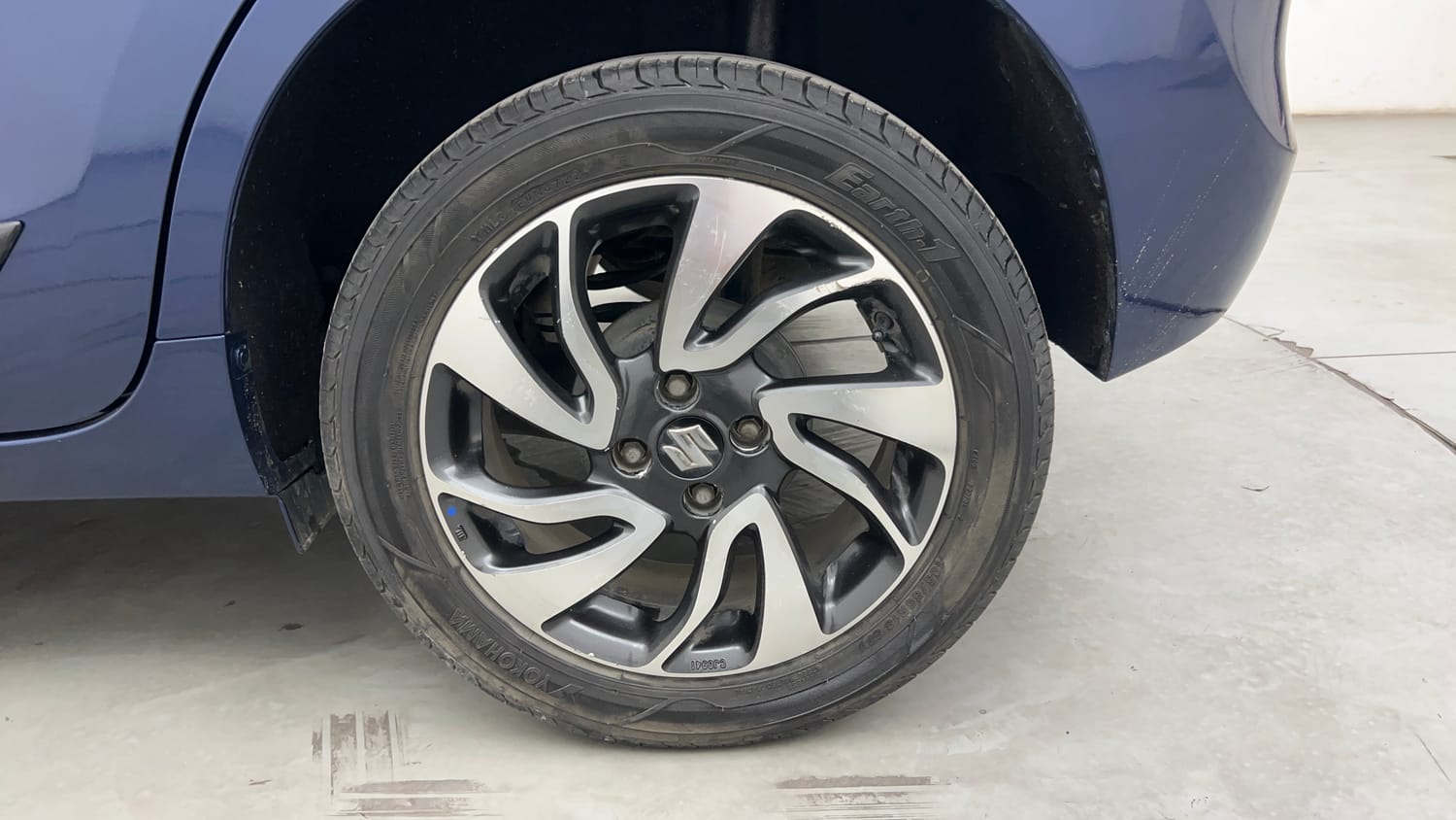 Used 2020 Maruti Suzuki Baleno Zeta Petrol Manual tyres LEFT REAR TYRE RIM VIEW