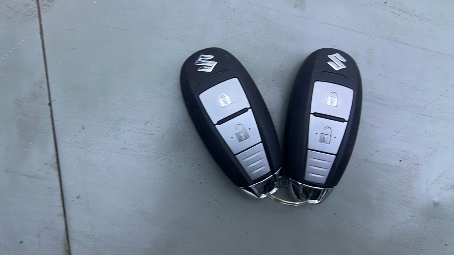 Used 2018 Maruti Suzuki Baleno Zeta 1.2 Petrol Manual extra CAR KEY VIEW