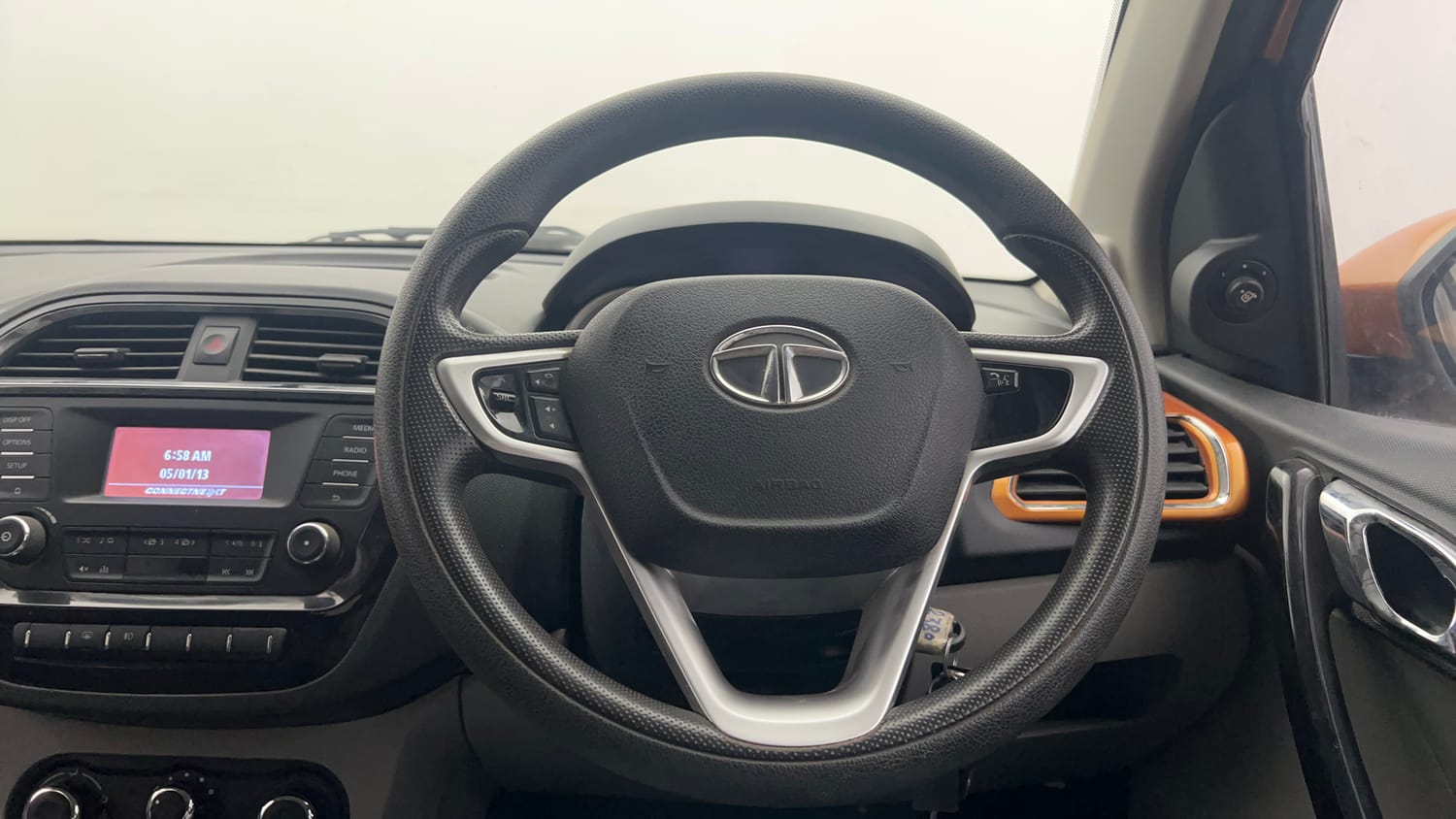 Used 2017 Tata Tiago Revotron XZA Petrol Automatic interior STEERING VIEW